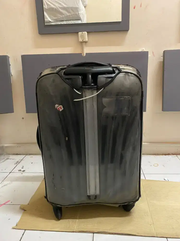 Samsonite medium