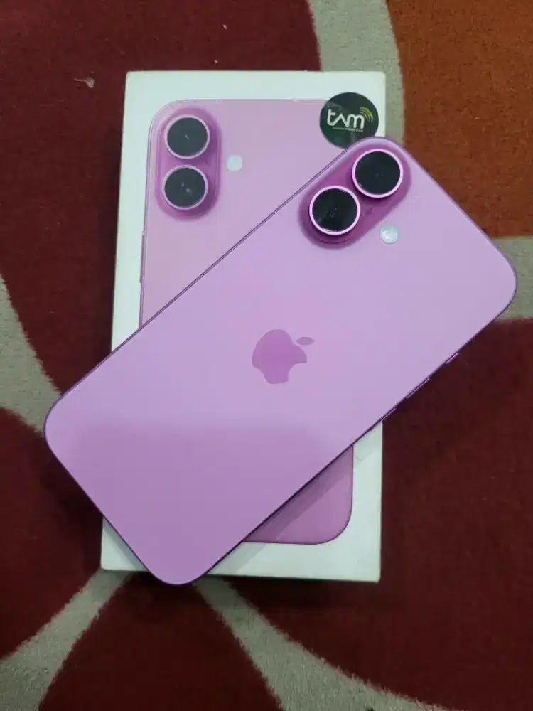 Iphone 16 128gb ibox fulset . Kondisi mulus garansi on juli 2027