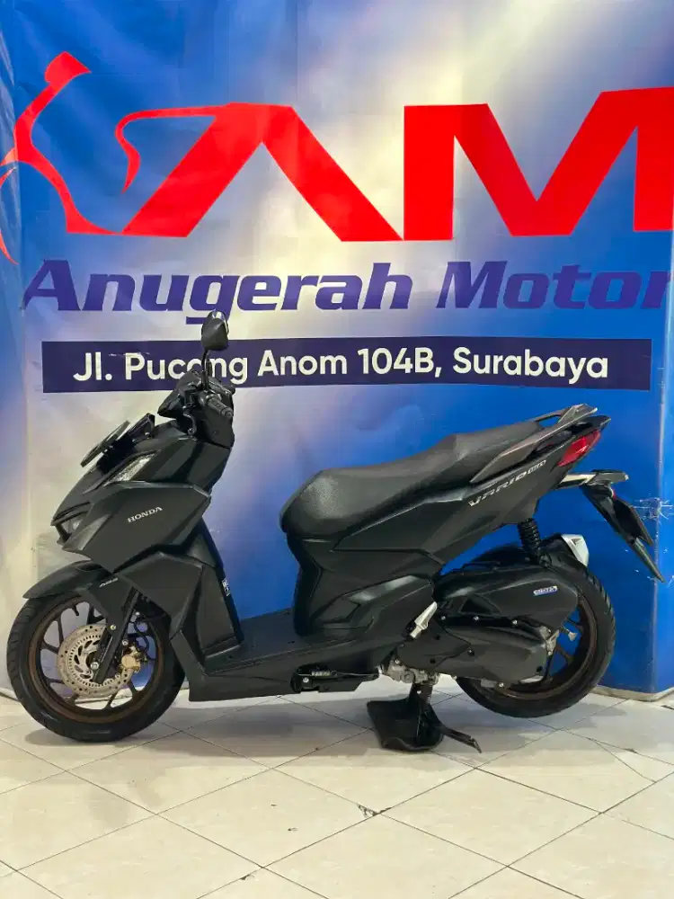 LIKE NEW HONDA VARIO 160 ABS LOW KM 2022