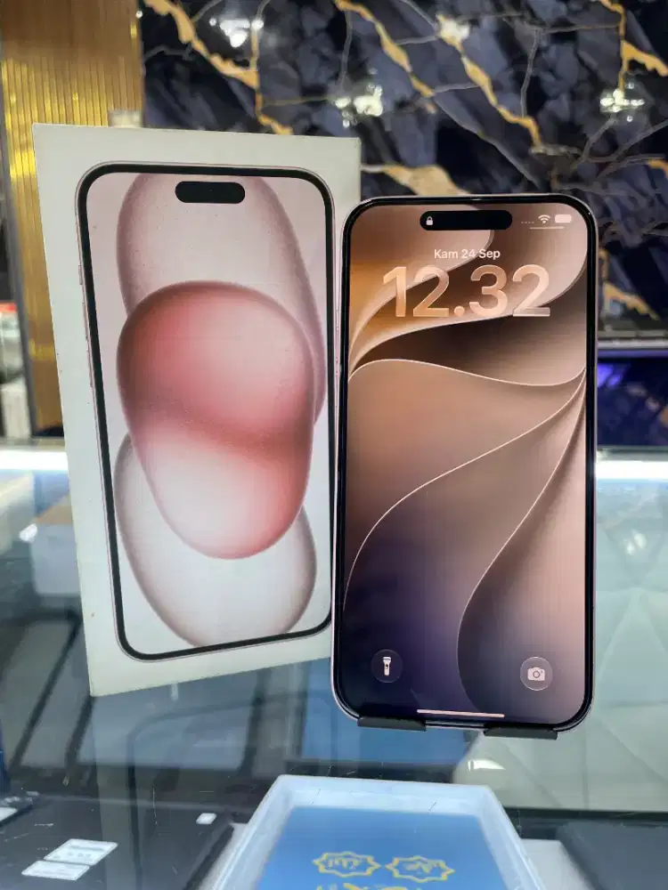 iPhone 15 plus 128 ibox
