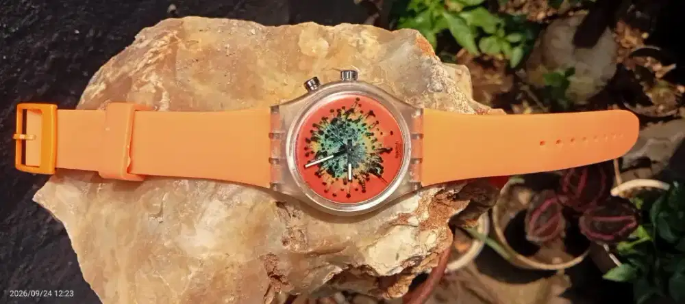 Jam tangan Swatch Gent Loomi Anemone original,bekas