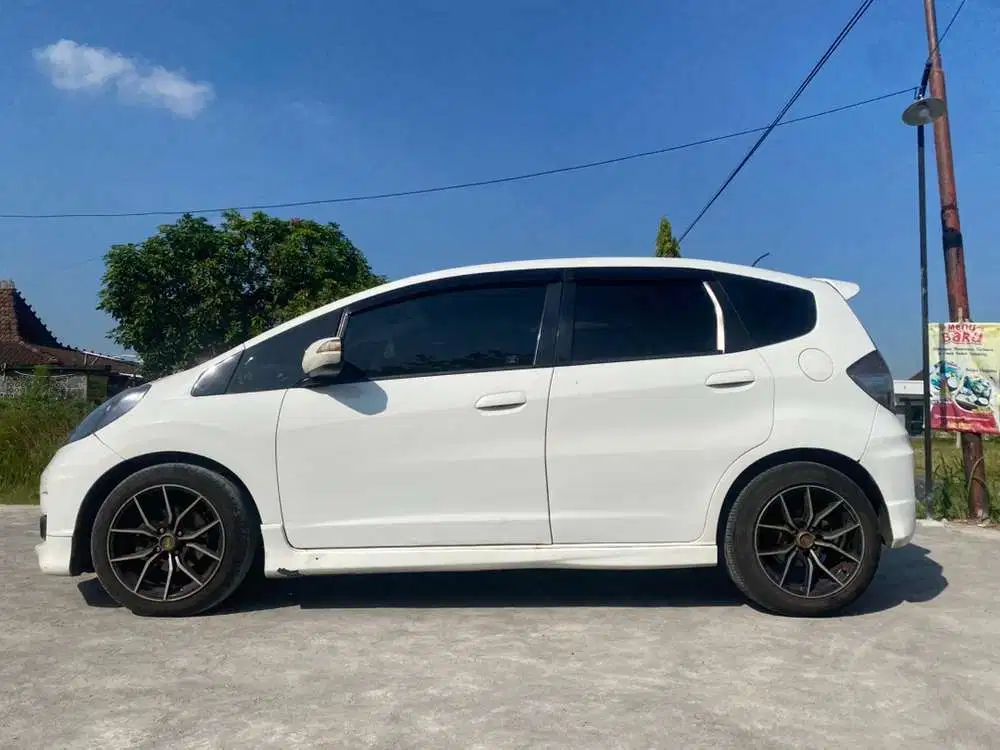 Jazz RS A/T 2013