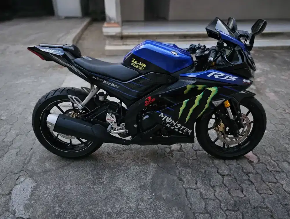 Dijual Cepat Yamaha R15