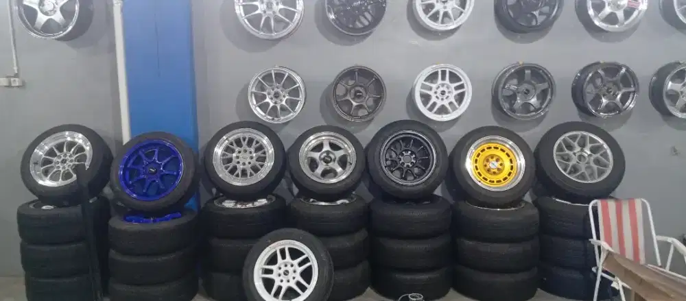 Jual beli tukar tambah velg dan ban mobil