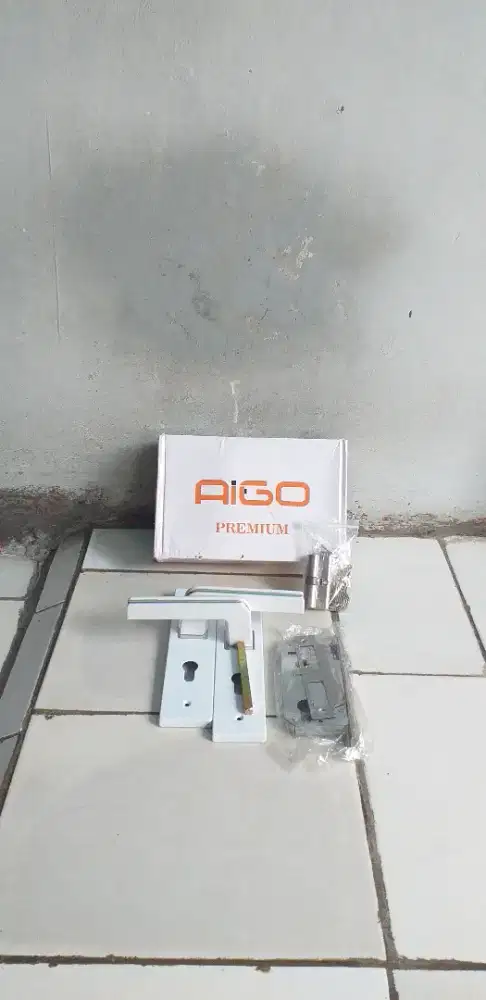 Kunci pintu Aigo