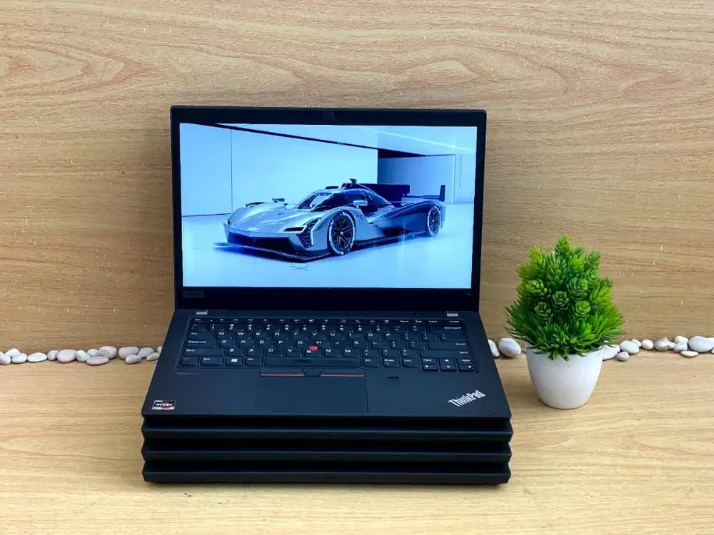 Lenovo Thinkpad T14 GEN2 AMD R7 Pro RAM 16 GB VGA AMD 2 GB