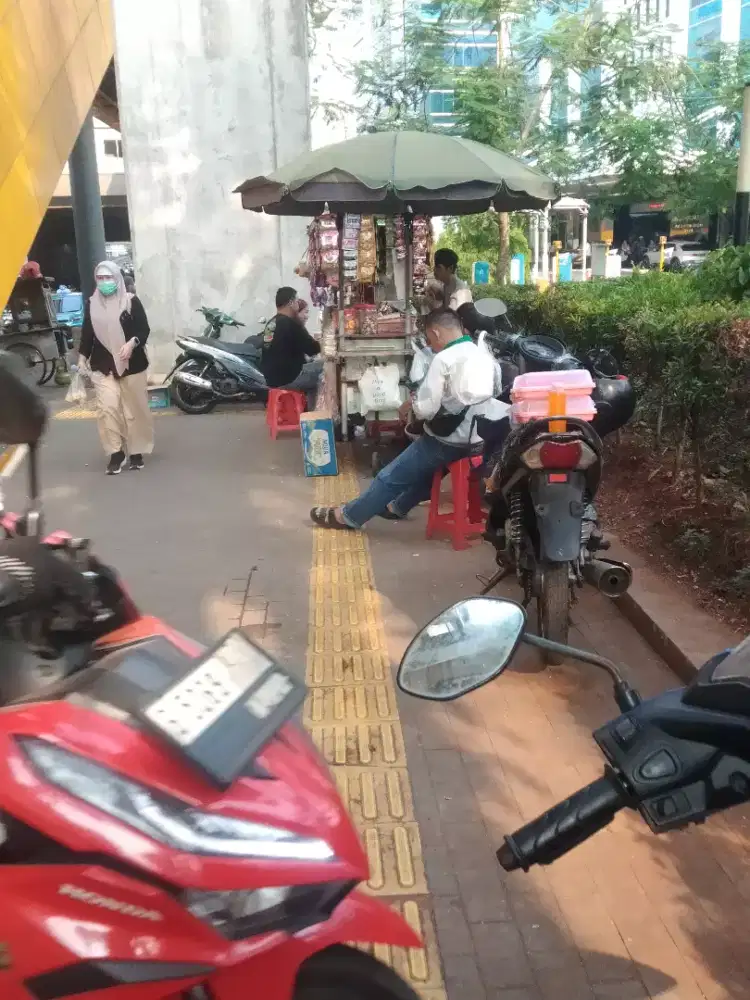 Dijual motor karisma x 20005 pajak off 2008