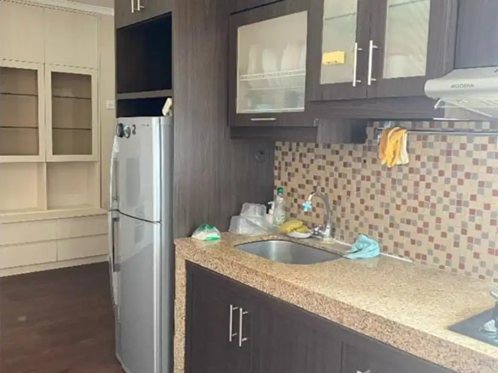 Unit Apartemen Dijual Murah 2Br di Sudirman Park, Full Furnished 925Jt Jakarta Pusat