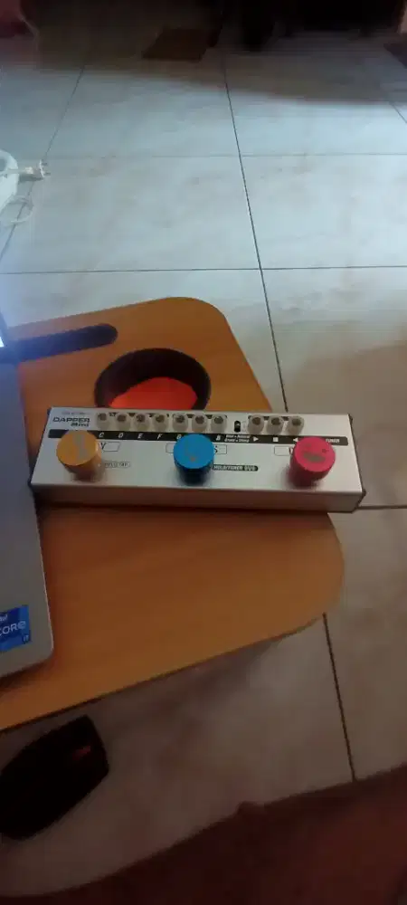 Efek gitar valeton dapper mini 5in1 original