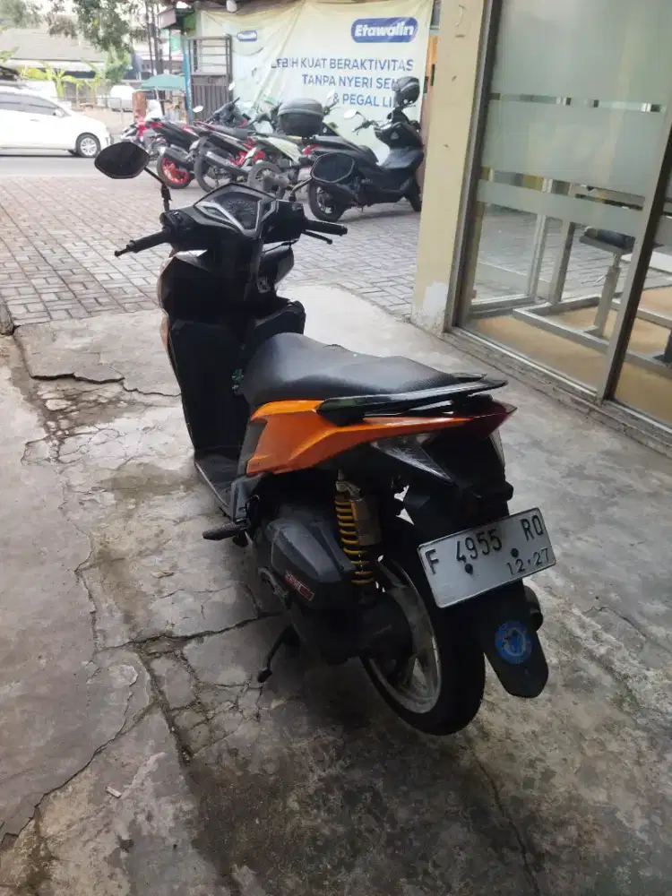 Jual vario 125 orangge
