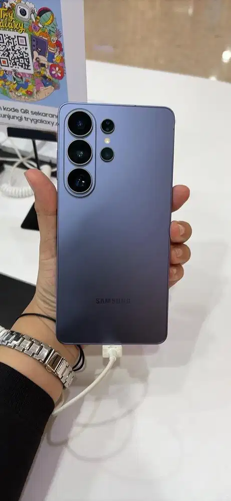 S26 Ultra Free Tab A11 & Powerbank