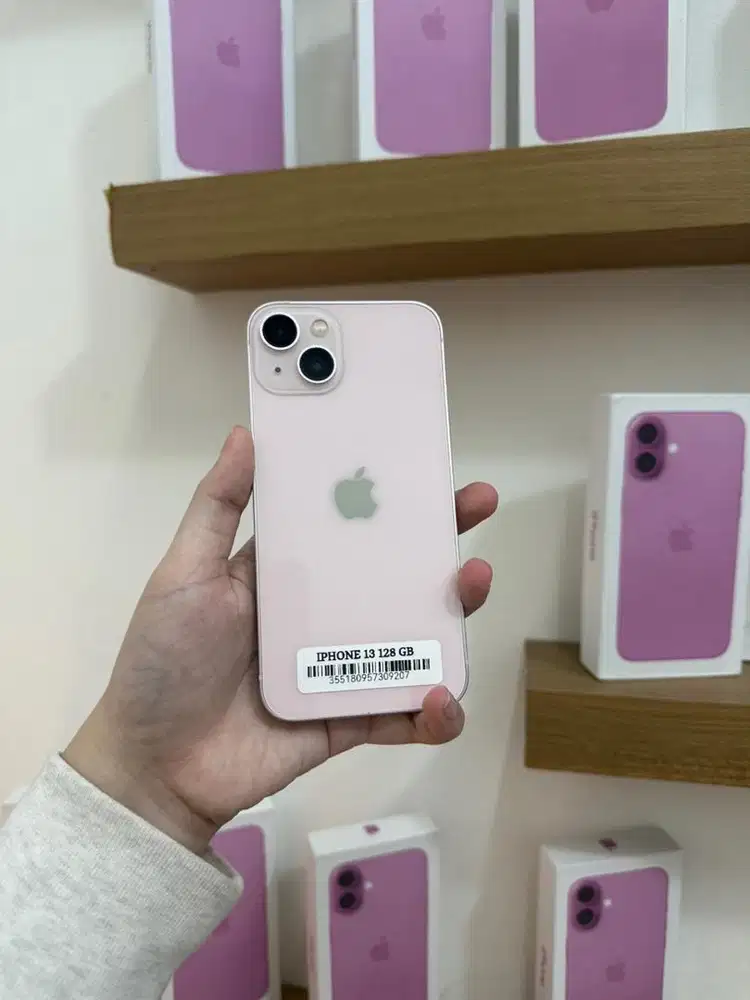 iPhone 13 128 GB INTER
