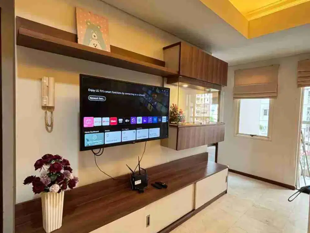 Sewa Unit Apartemen Royal Mediterania Garden Residence Tipe 2BR+ Kondisi Furnished Lengkap dan Low Floor