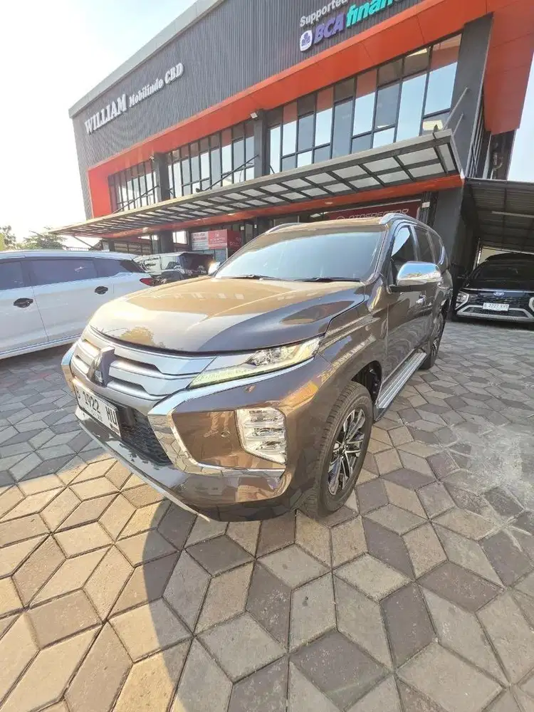 Mitsubishi Pajero Dakar Ultimate 4x4 Matic Tahun 2023