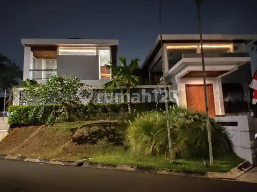 Rumah Mewah Modern Baru Dibangun di Pondok Indah Pondok Pinang, Jakarta Selatan, Indonesiau