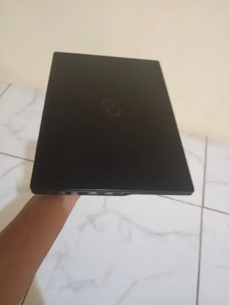 Laptop Fujitsu Lifebook i7 gen10