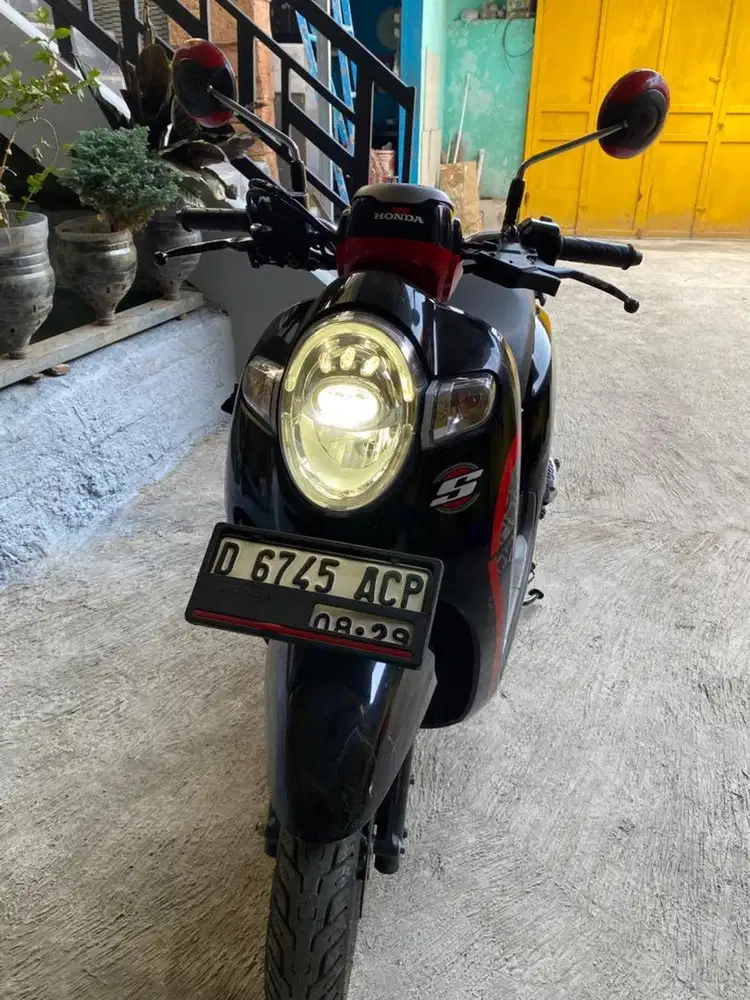 Honda scoopy tahun 2019