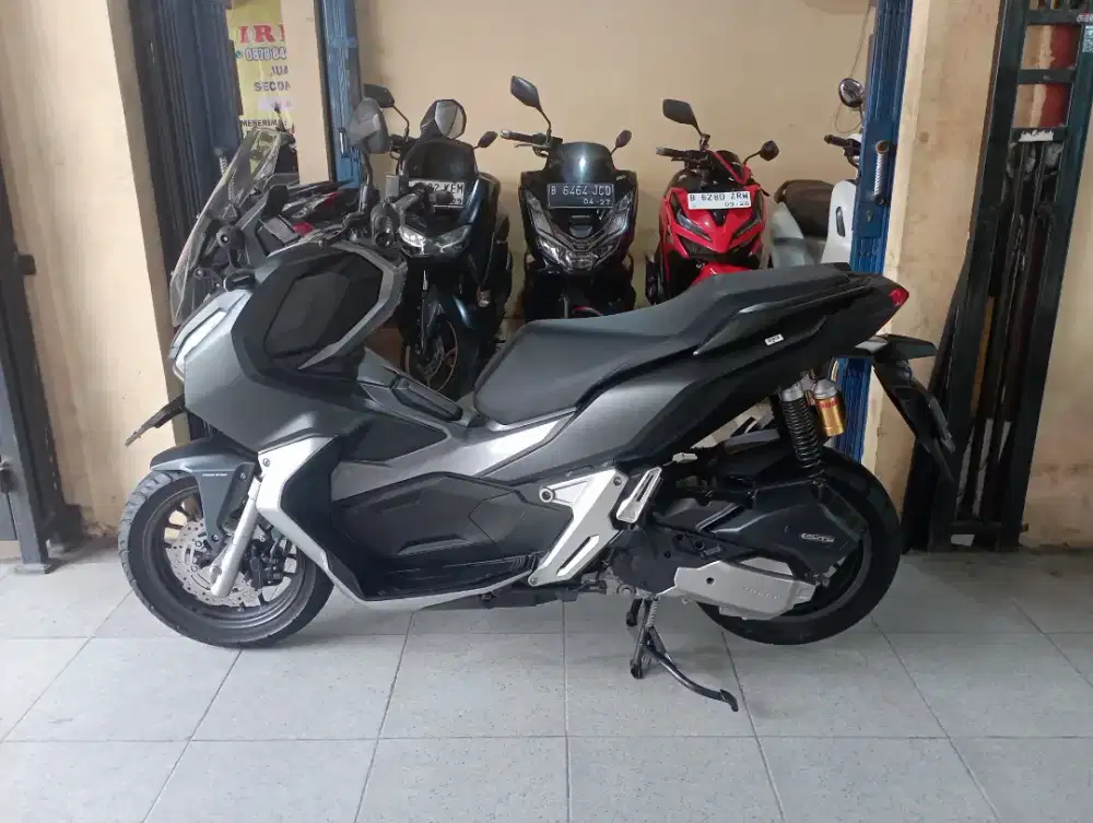 Honda ADV CBS 2020 kondisi bagus