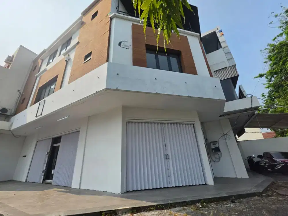 Ruko Siap Pakai Strategis Pusat Kota Semarang 3 Lantai