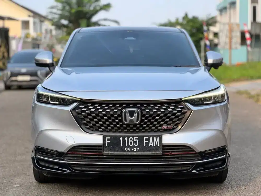 HRV 1.5 turbo RS CVT 2022 abu abu metalik