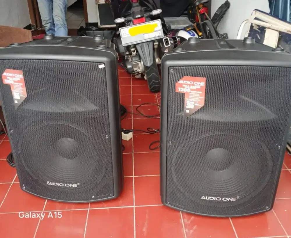 Speaker aktif Audio One 15 inch sepasang