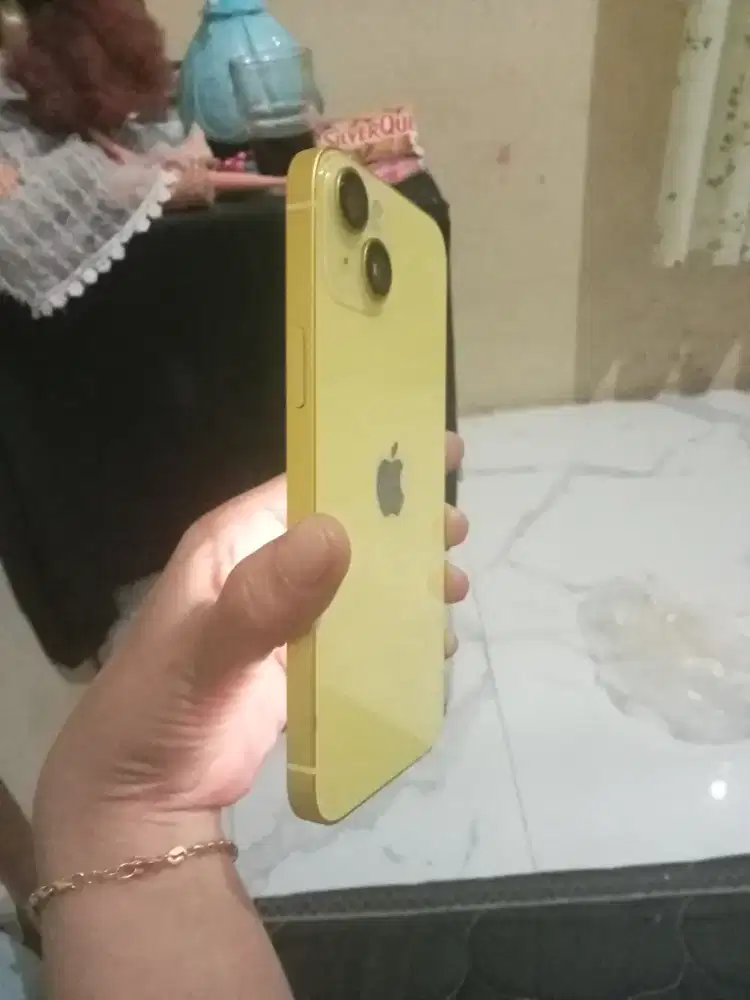 Iphone 14 plus nego dikit ongkir aja y bosku