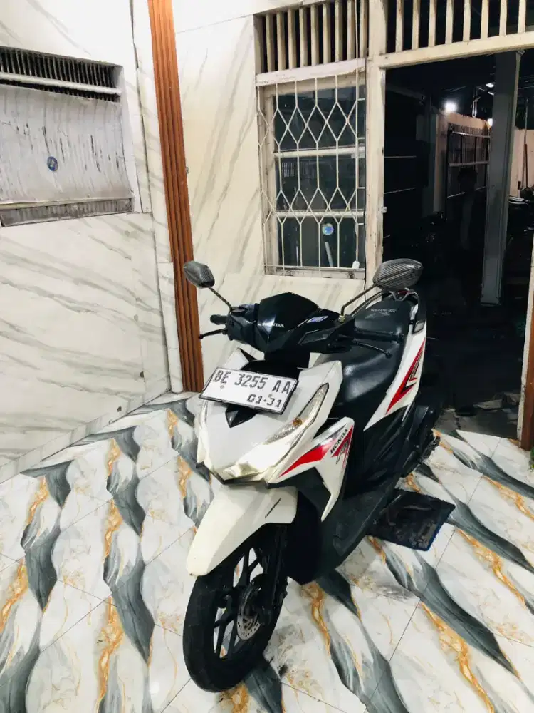 VARIO NEW LED ISTIMEWA 2016 Pajak Hidup