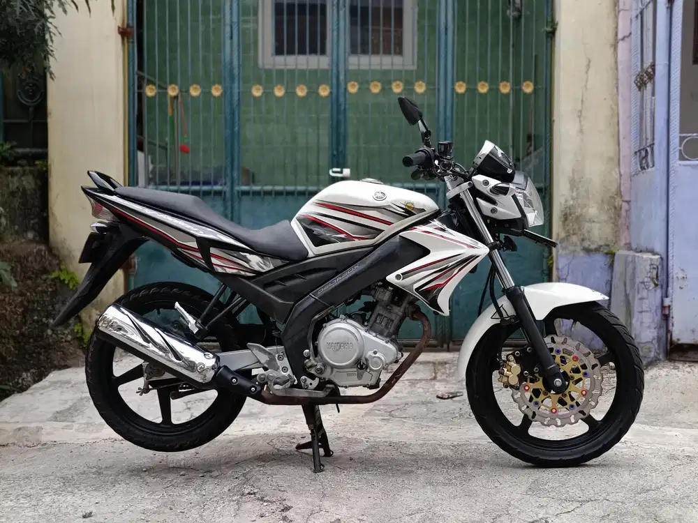 Vixion old tahun 2012 pajak baru isi/tt boleh gan cash lebih bagus