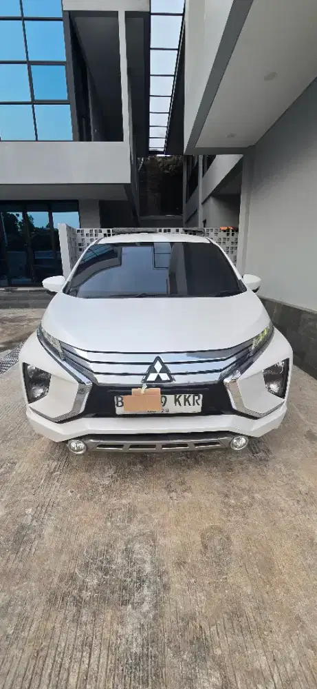 Mitsubhisi Xpander 2018 AT - Warna : Putih Mutiara