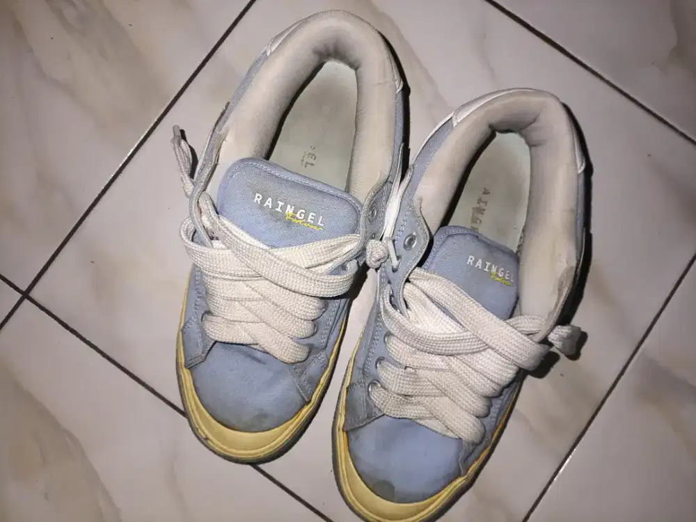 SEPATU GENDUT BROKK