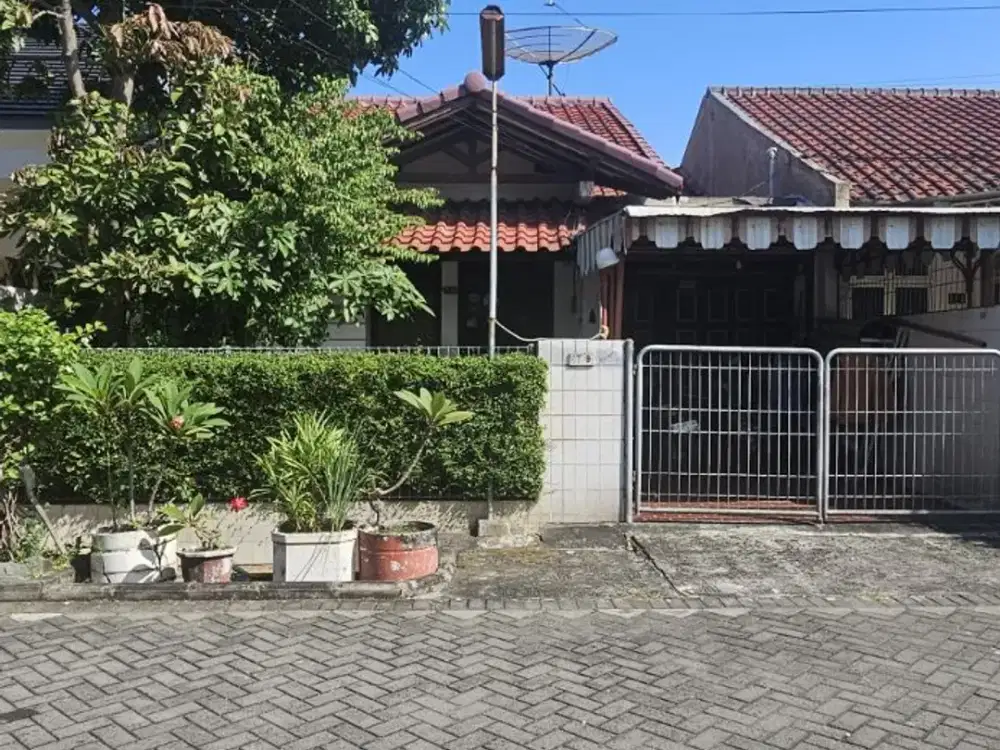 Strategis Rumah Satelit Utara Dekat Hokky, Superindo Pakuwon