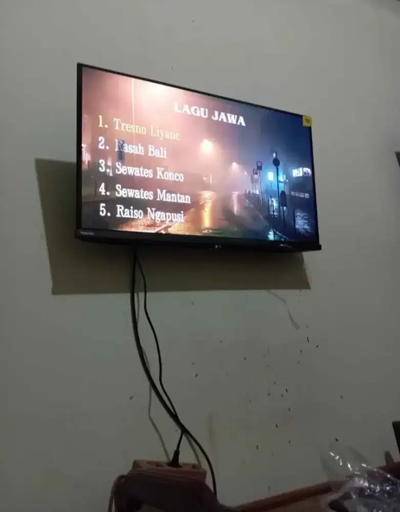 Bracket tv, briket tv, breket tv, braket tv, gantungan tv