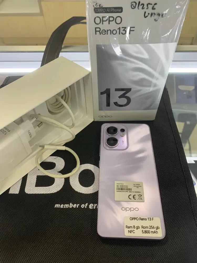 Oppo Reno 13F 8/256gb