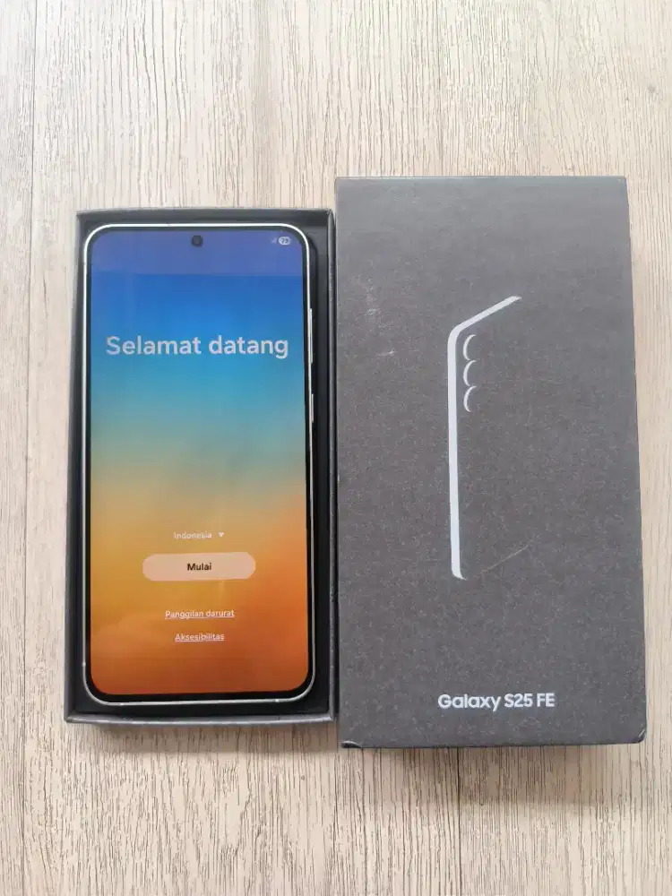 Samsung S25 FE 8/512GB Fullset second