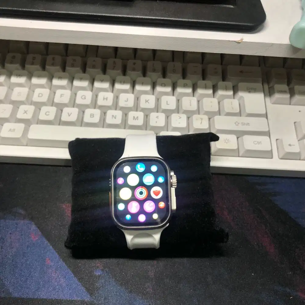 Smartwatch ultra preloved