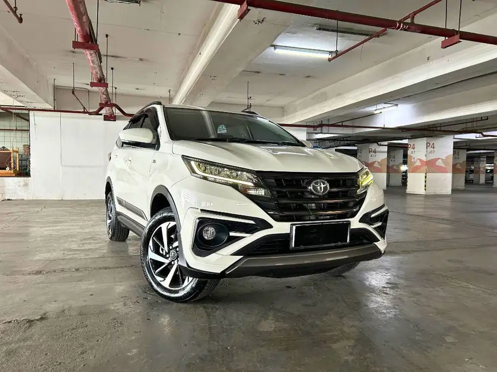 Toyota RUSH 1.5 S AT GR 2021 STNK hidup 11/2027 perorangan BAN BARU