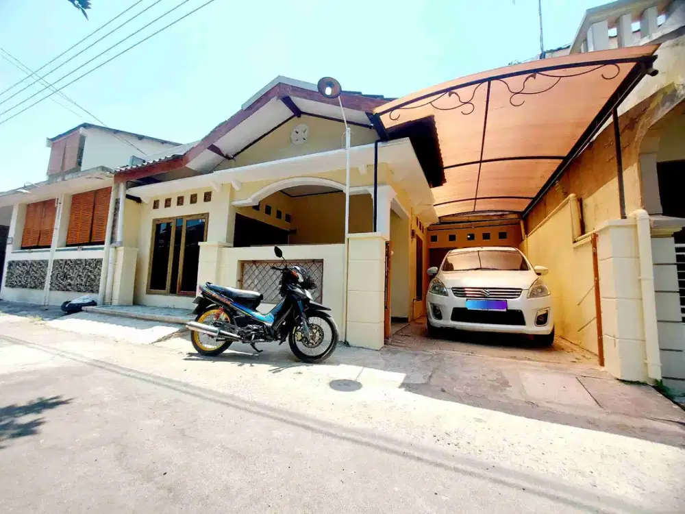 Kontrakan Rumah Bagus Strategis Dekat Gate In/Exit Tol Dan GOR Manahan
