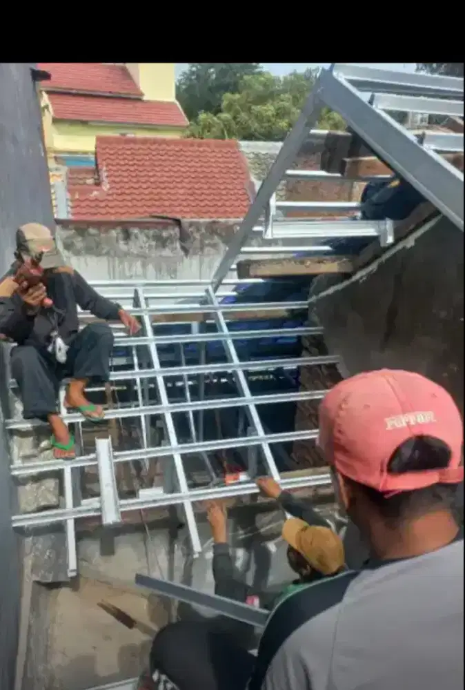 melayani berbagai jenis kontruksi/bangun rumah