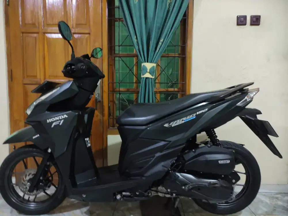 ISTIMEWA LOW  KM VARIO 150 LED OLD CBS ISS SUPER MULUS NO MINUS