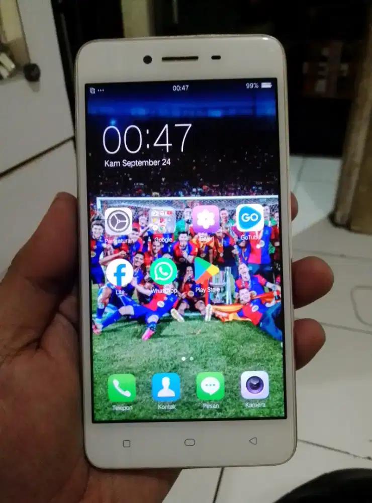 Oppo A37f 4G 2/16 layar 5 inchi siap pakai