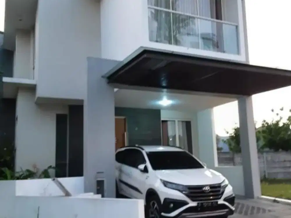 Dijual Rumah Royal Residence Green Wich Minimalis Straategis Siap Huni