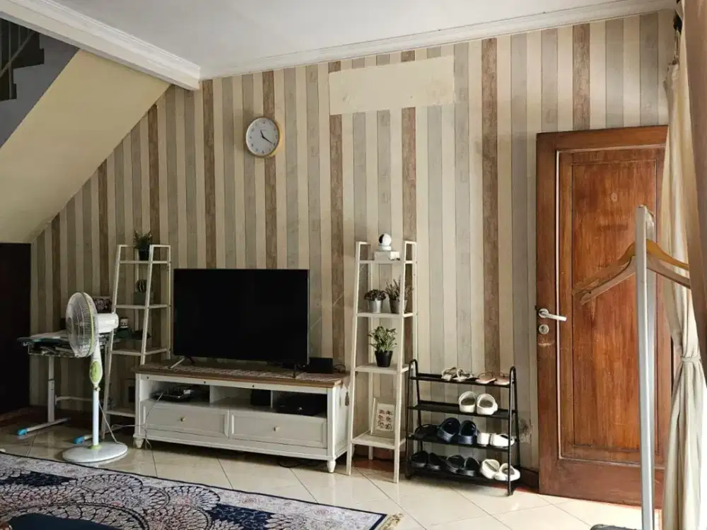 Rumah 2 Lantai Strategis Siap Huni di Pejaten Barat Jakarta Selatan
