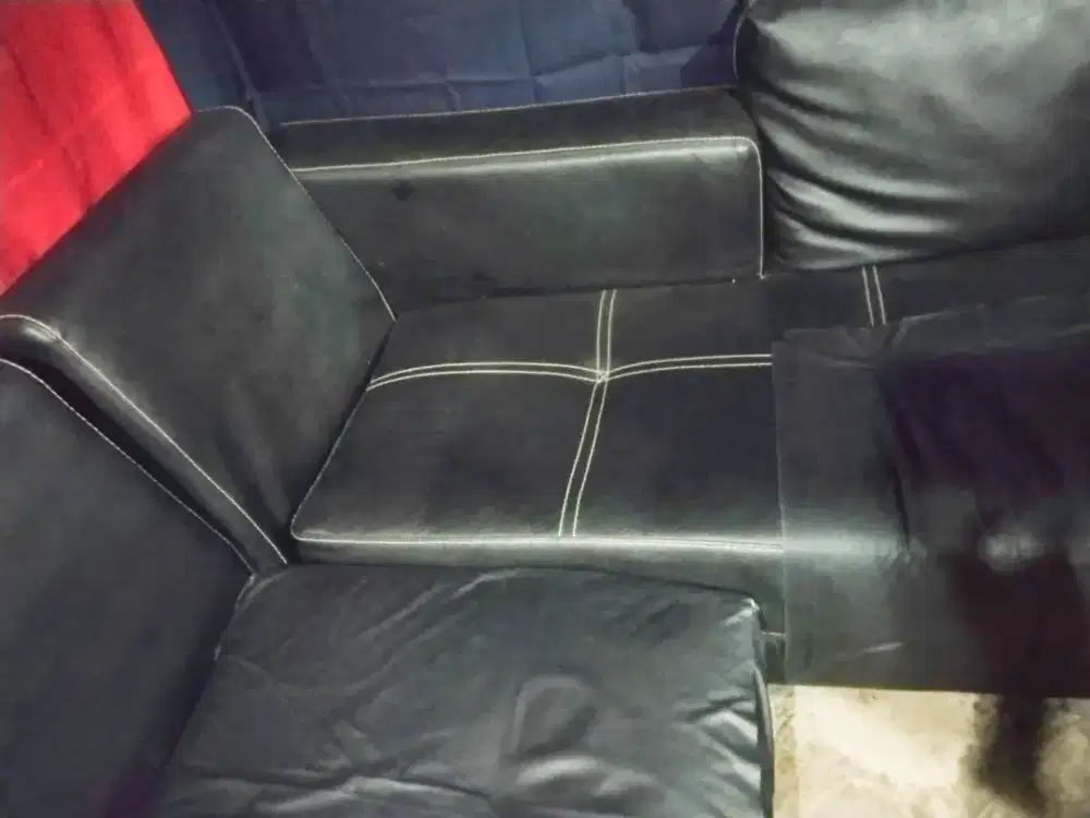 Dijual sofa masih bagus murah meriah dpt semua bantal sofa