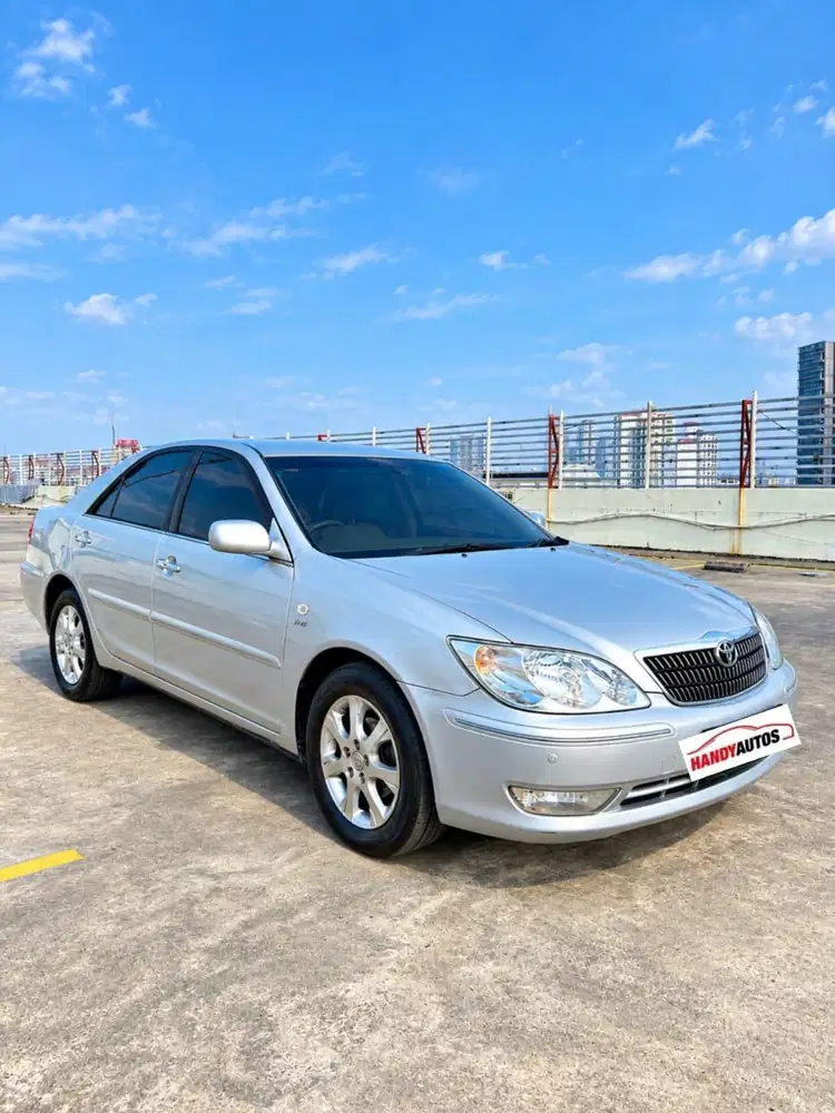 Toyota Camry 2.4 G Plat D 2004 Automatic Silver Metalik