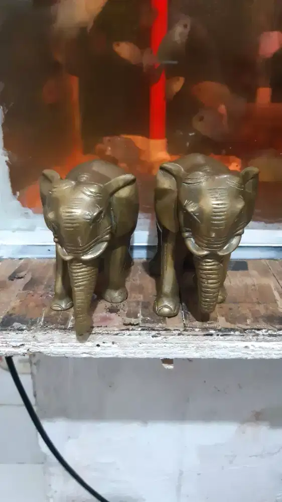 Patung gajah gajahan