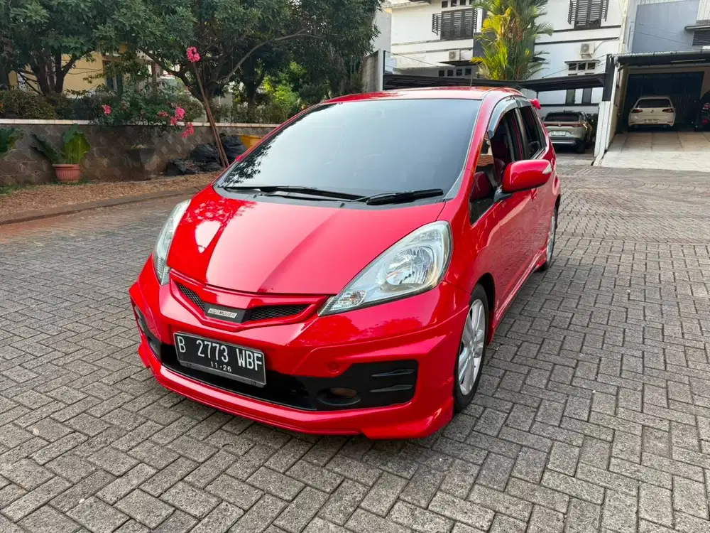 [MURAH] HONDA JAZZ RS MATIC 2011 PAJAK HIDUP!
