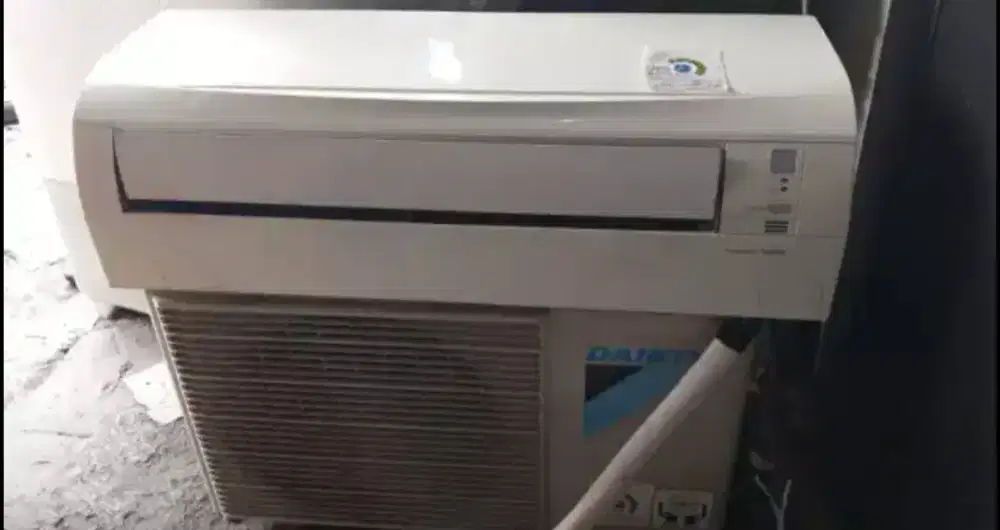 AC Daikin 1/2 PK Thailand
