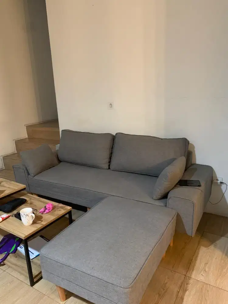 Dijual set sofa informa dan meja informa