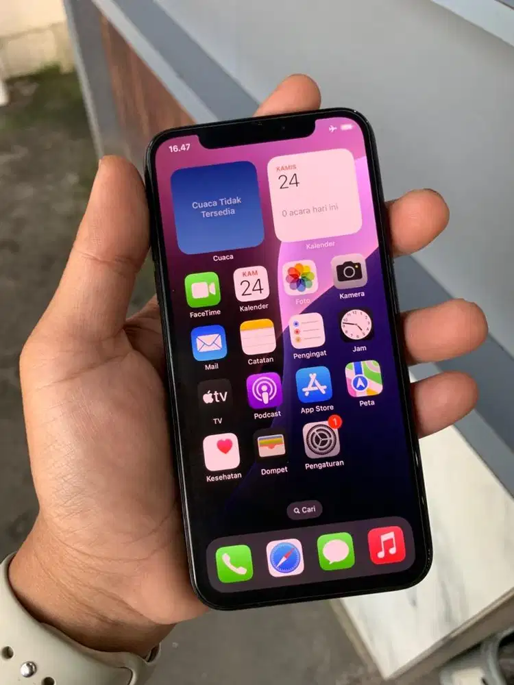 Iphone xs 64gb grey imei whitelist