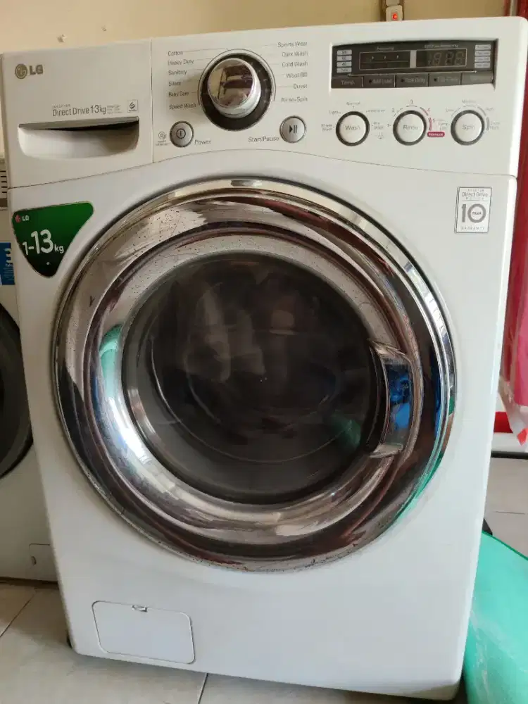 Peralatan dan perlengkapan laundry